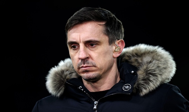 Gary Neville và trống máy Gary Neville và trống máy